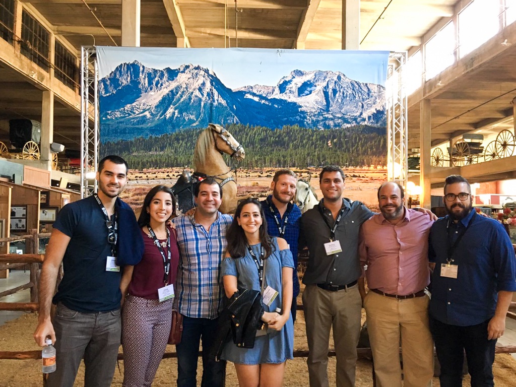 umiamimredu's tweet photo. Today's #WBW is throwing it back to '16 when the class of '17 attended the @UrbanLandInst Fall Meeting in Dallas, TX. #MREDU https://t.co/zc5o8JA7Ui