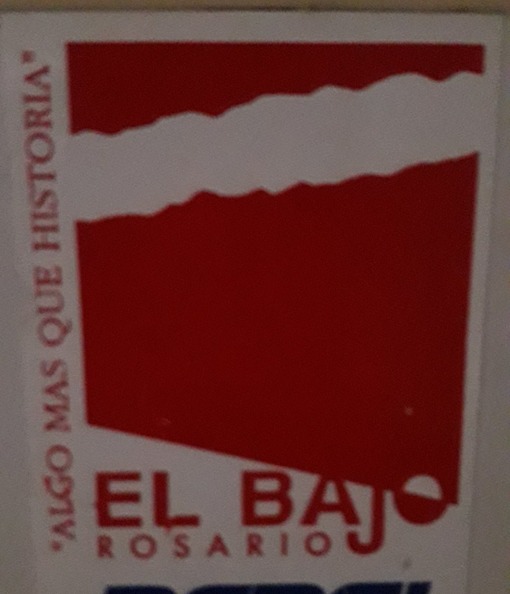 U2Carito's tweet photo. @antes_rosario El Bajo !!
Cuantos recuerdos. https://t.co/VQ9H5thmJs