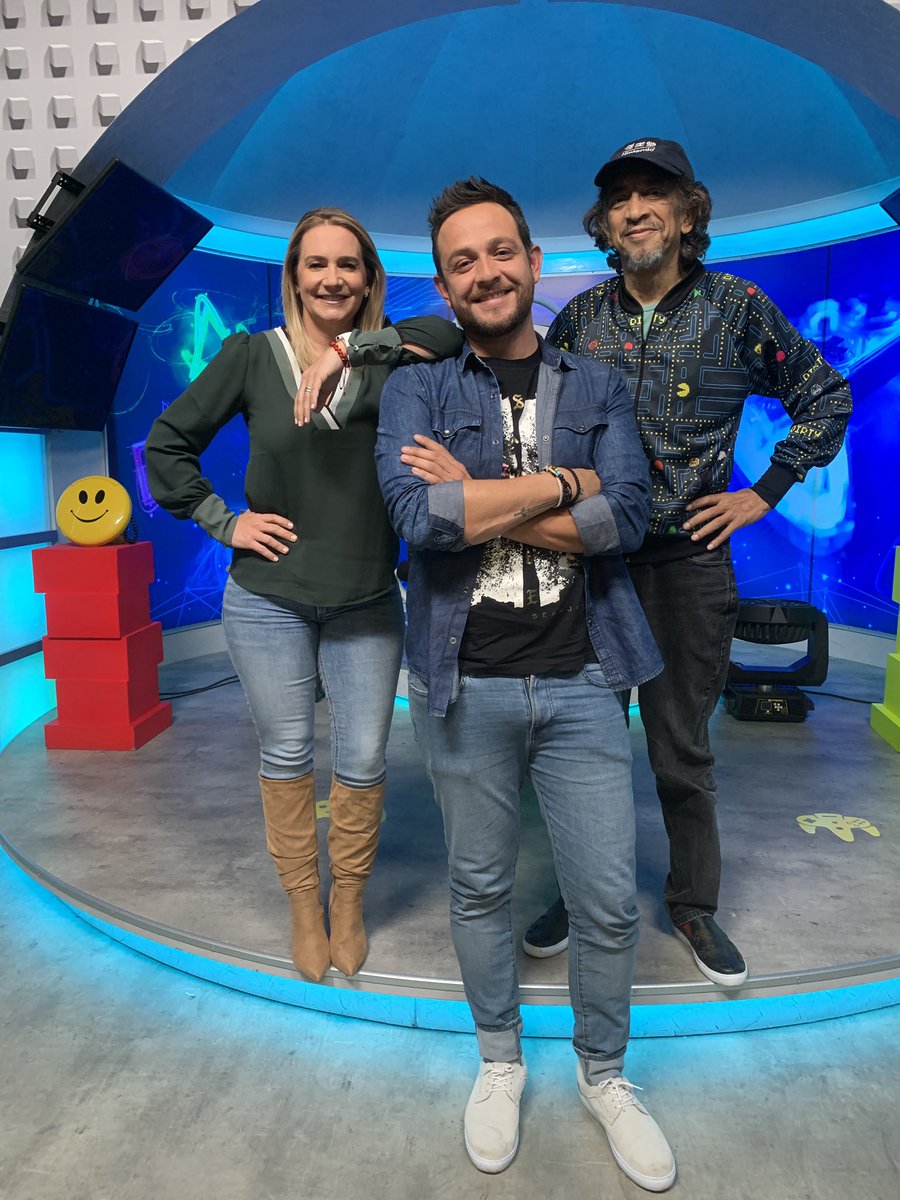 GRA10's tweet photo. Si te quieres sentir viejo, hoy hace 20 años terminó emisiones #Nintendomania. ¿¿Qué era lo que más les gustaba del programa?? https://t.co/G6pMx87y5z