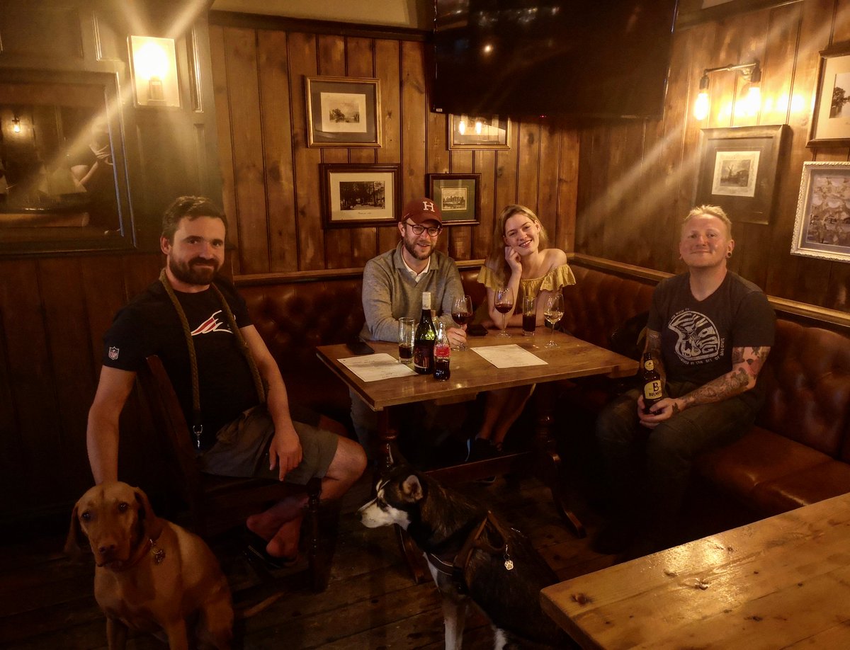 oldshiprichmond's tweet photo. It's the 'Take Your Humans to the Pub' Day here at the #OldShip! Dog treats and cold drinks all day!
@YoungsCareersUK
@YoungsPubs #richmond #richmonduponthames #dogfriendly #pubdog #aryathehusky #winstonthevizsla #dogsofrichmond #pubslife #weareback #wereopen #missedyou https://t.co/8q3bxLHX1H
