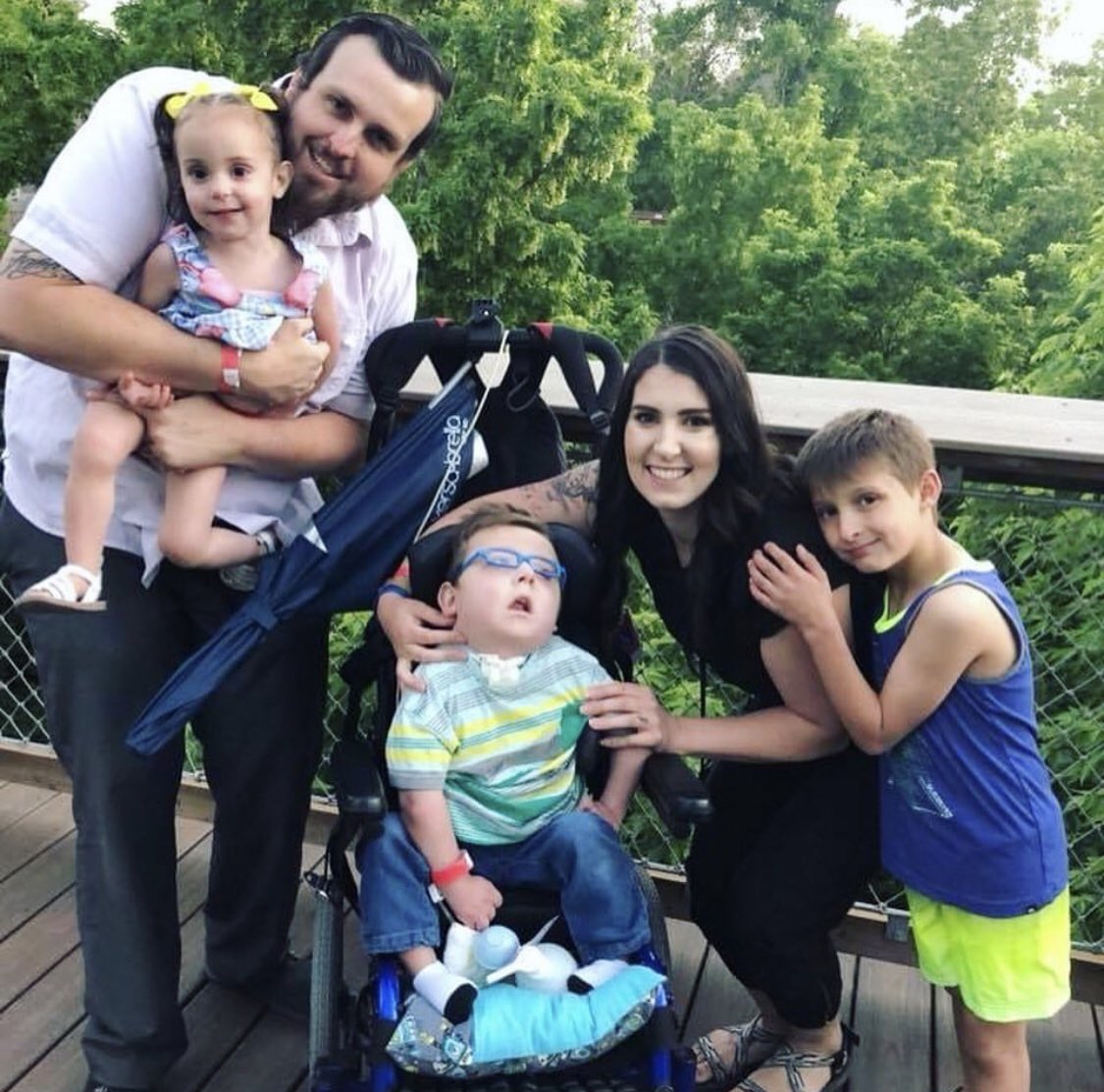 PyneMama's tweet photo. Please help Stocktons family with the astronomical medical bills they are left with. It’s so unfair to lose a child and then have to stress over bills. RIP Stocky https://t.co/1EoSOBYlbs https://t.co/5dlQZXRoR3