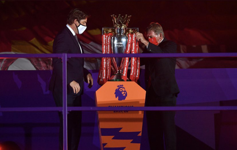 a thread of pictures of everyone with the trophy.