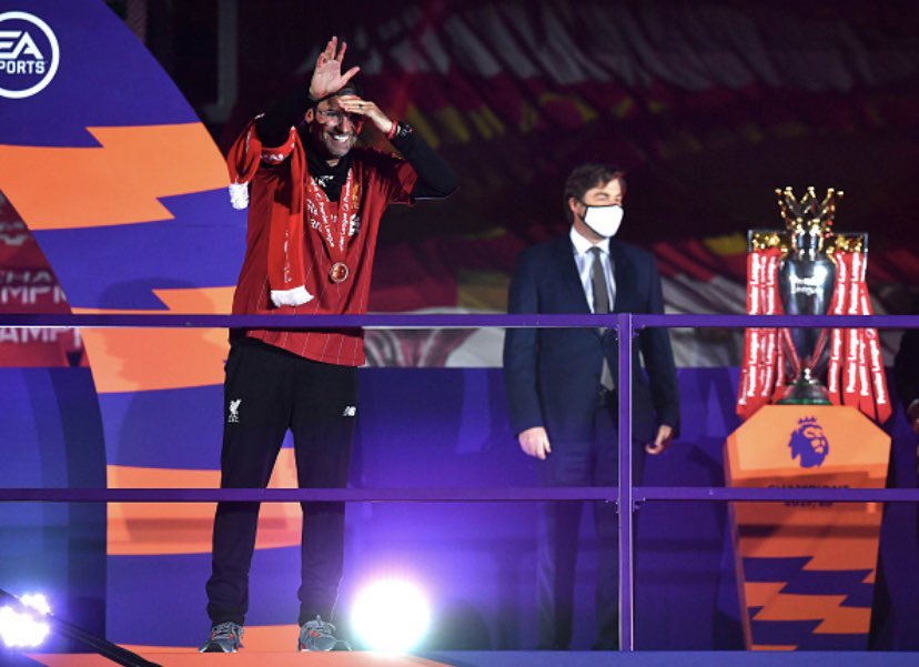 a thread of pictures of everyone with the trophy.