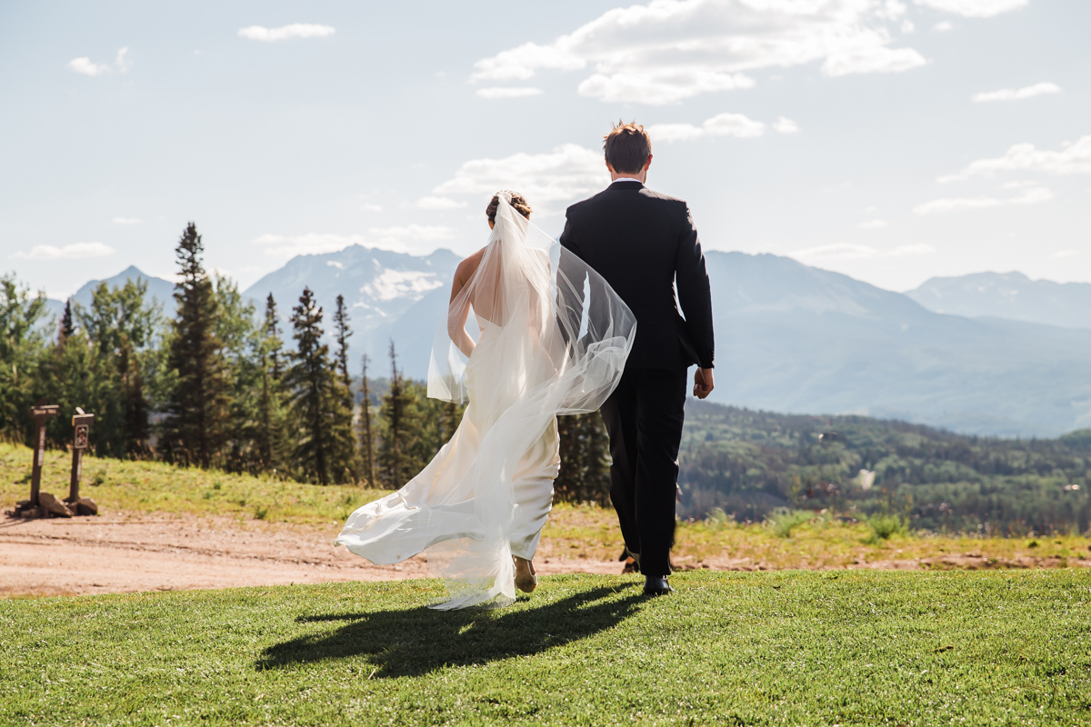 Telluride Weddings tweet media