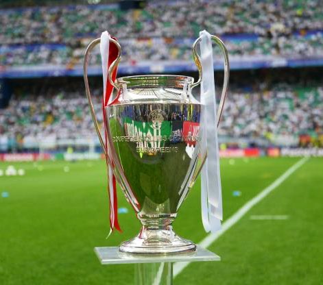 lnstantFoot's tweet photo. Quelle est selon vous la meilleure performance d’un joueur lors d’un match de Ligue des Champions ? 🤔 https://t.co/iL1dsIoE5n