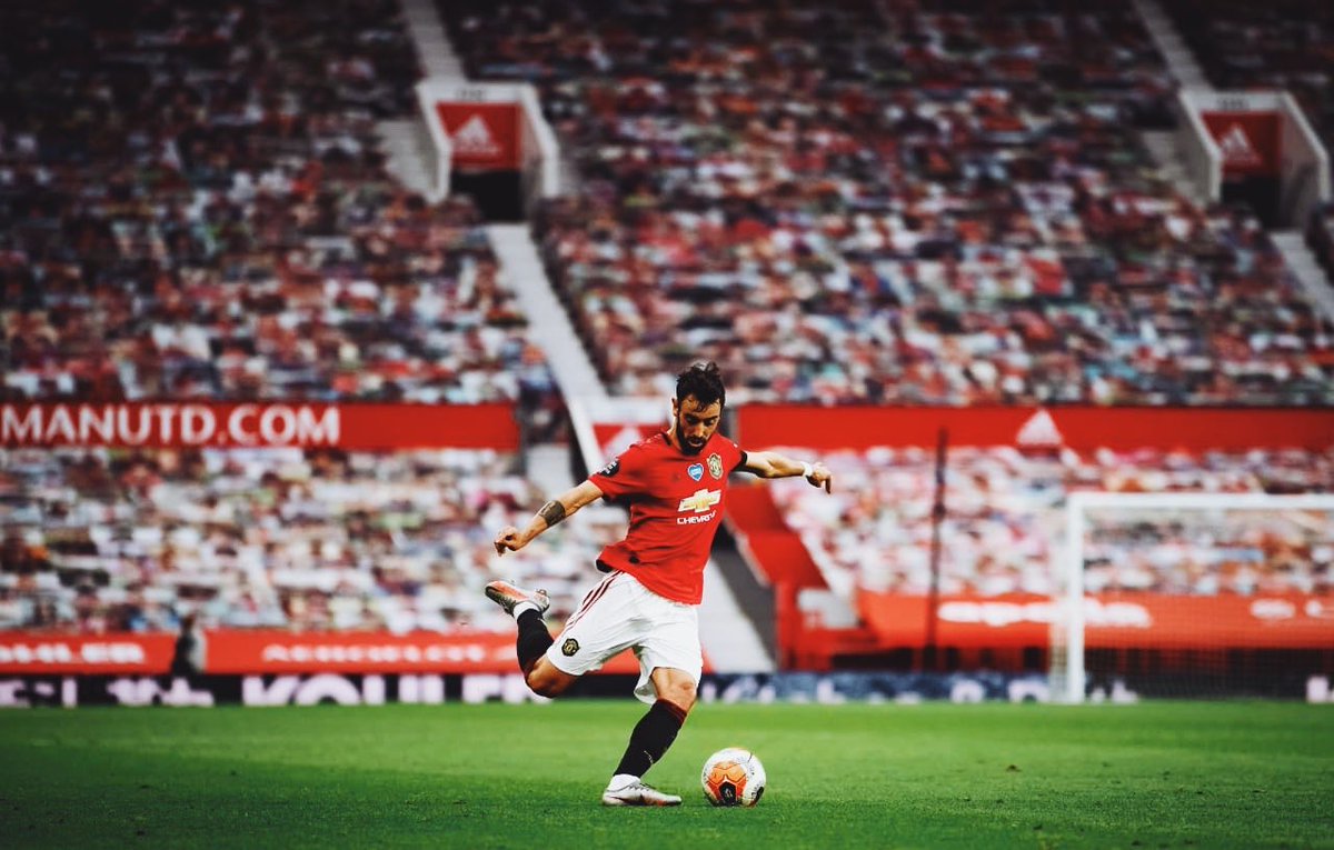 B_Fernandes8's tweet photo. We only depend on us to
achieve what we want 💪🏻 #MUFC 
@ManUtd https://t.co/HBT3i3Df0R