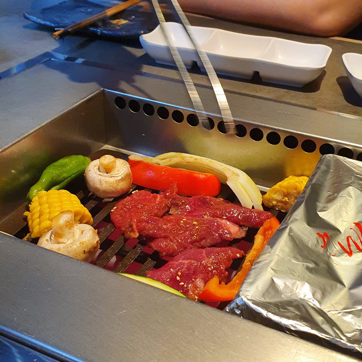 Garywayuk's tweet photo. First meal out since February had to be at @kintanuk 😁🍜 https://t.co/znf3QHDHWq