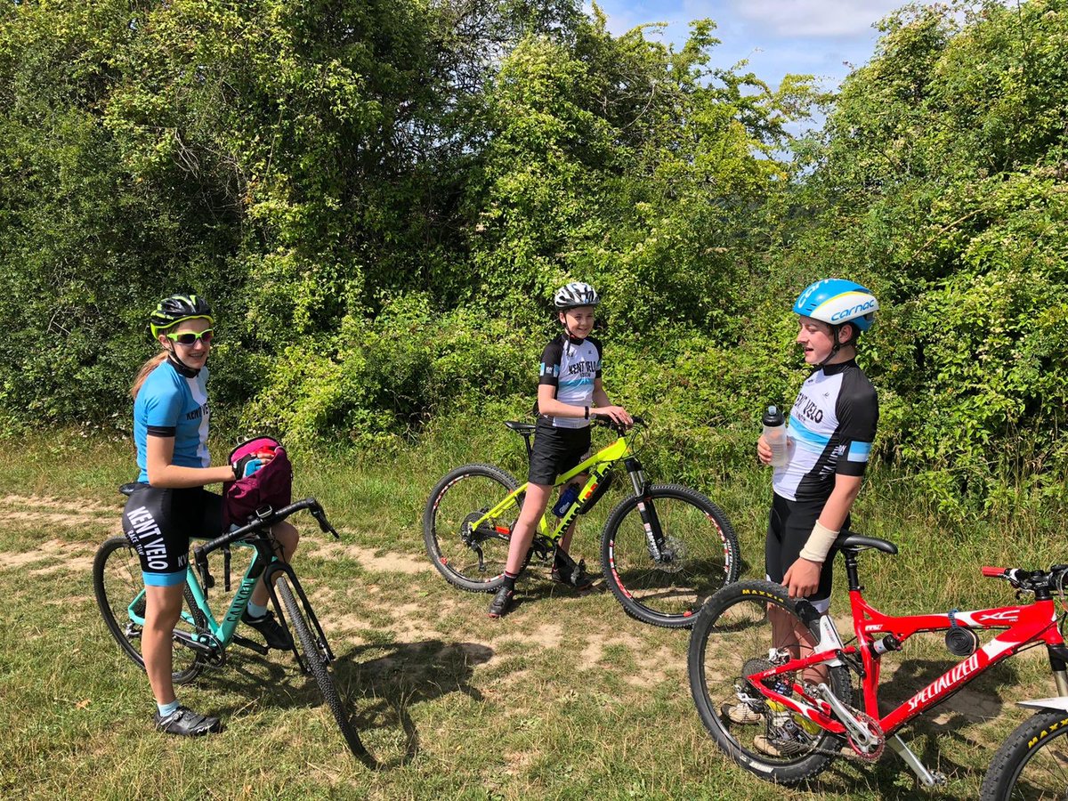 the_KvK's tweet photo. Off site for our older riders with @InglisHope to the big downhill @NTIghthamMote #neverstoppedalling #awesomeriders @BCSouthEast https://t.co/xdz9qvIUuF