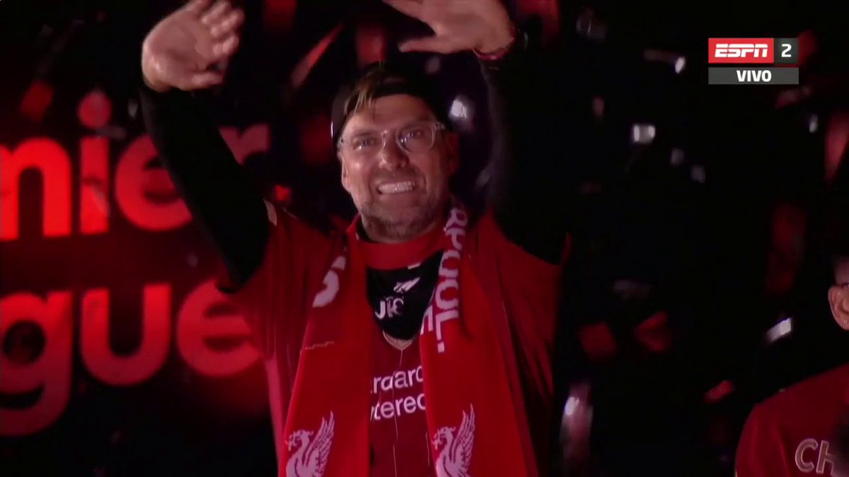 SC_ESPN's tweet photo. ¡Dale RT si creés que Klopp es el mejor técnico del planeta! https://t.co/MCv10AW96H