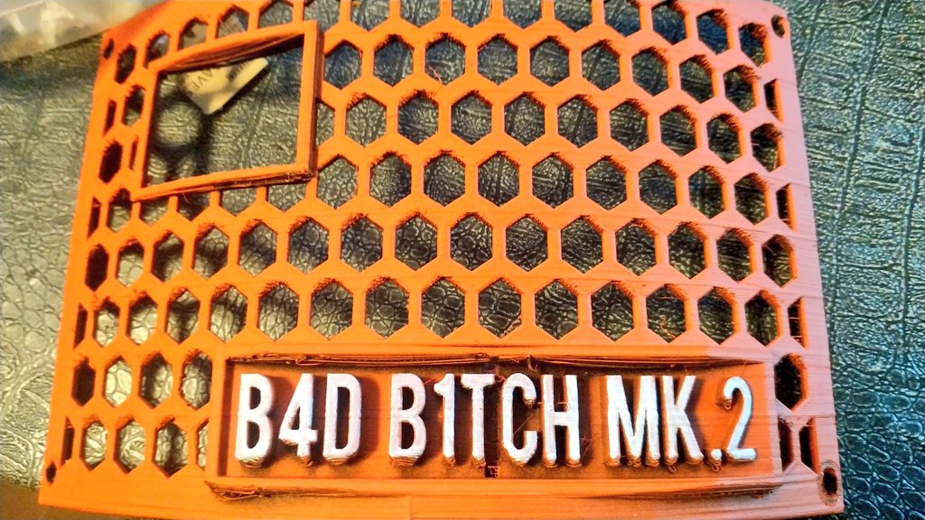 alberto_orco's tweet image. En fin, la civilización no va a acabarse ella sola y lo sabéis. Hay que construir robotos asesinos. 😇

#modding #casecon @Thermaltake_ES