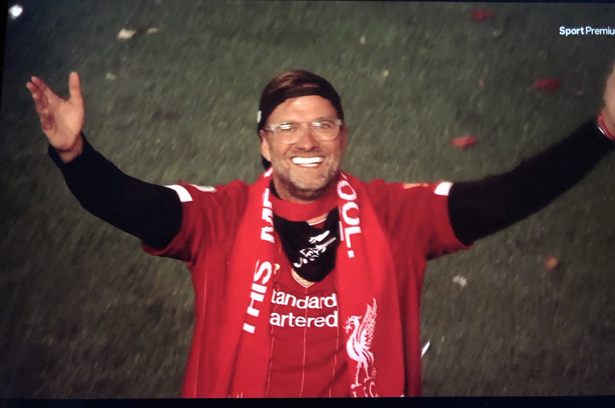 frodefjorum's tweet photo. Denne mannen! Så mange gode følelser han bringer meg! #YNWA #2PL #30yearswaitover https://t.co/DMdlxc8wcx