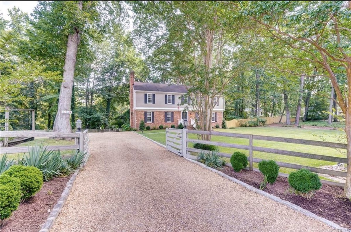 What’s the common phrase, if it sells first day on the market it’s underpriced?  Good thing mine sold the 2nd day #whew ;) Farewell Richmond!  Hello again, Raleigh!  Glad to be heading back to the Carolinas! #newchapter #goodbyehouse #firsthomeblues