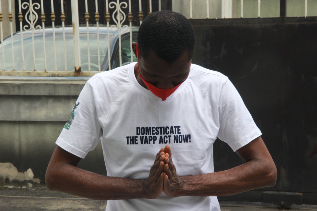 megastarjec's tweet photo. Hello everyone,
Hope you are doing just fine.
Our darling programme #LanguageHealth may come up a bit late tonight (from 10:15pm) due to the Liverpool vs Chelsea match tonight.
#Thread https://t.co/LSICS8DTad
