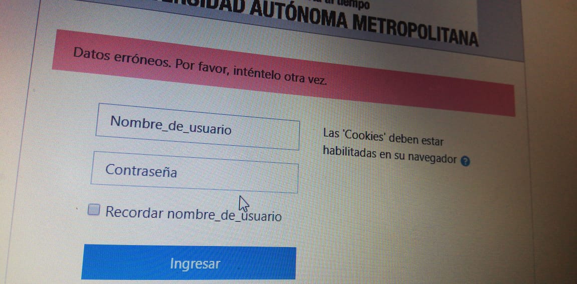 AlbertoTonatih1's tweet photo. En la UAM, el examen simulacro programado para hoy, falló. Problemas en el servidor y, ahora, quienes lo tenían programado tendrán nueva fecha. Tanto esfuerzo de estxs estudiantes a la basura; a conseguir compus para un nuevo día. Examen clasista en @Yo_SoyUAM. https://t.co/BDxYsOLa5l