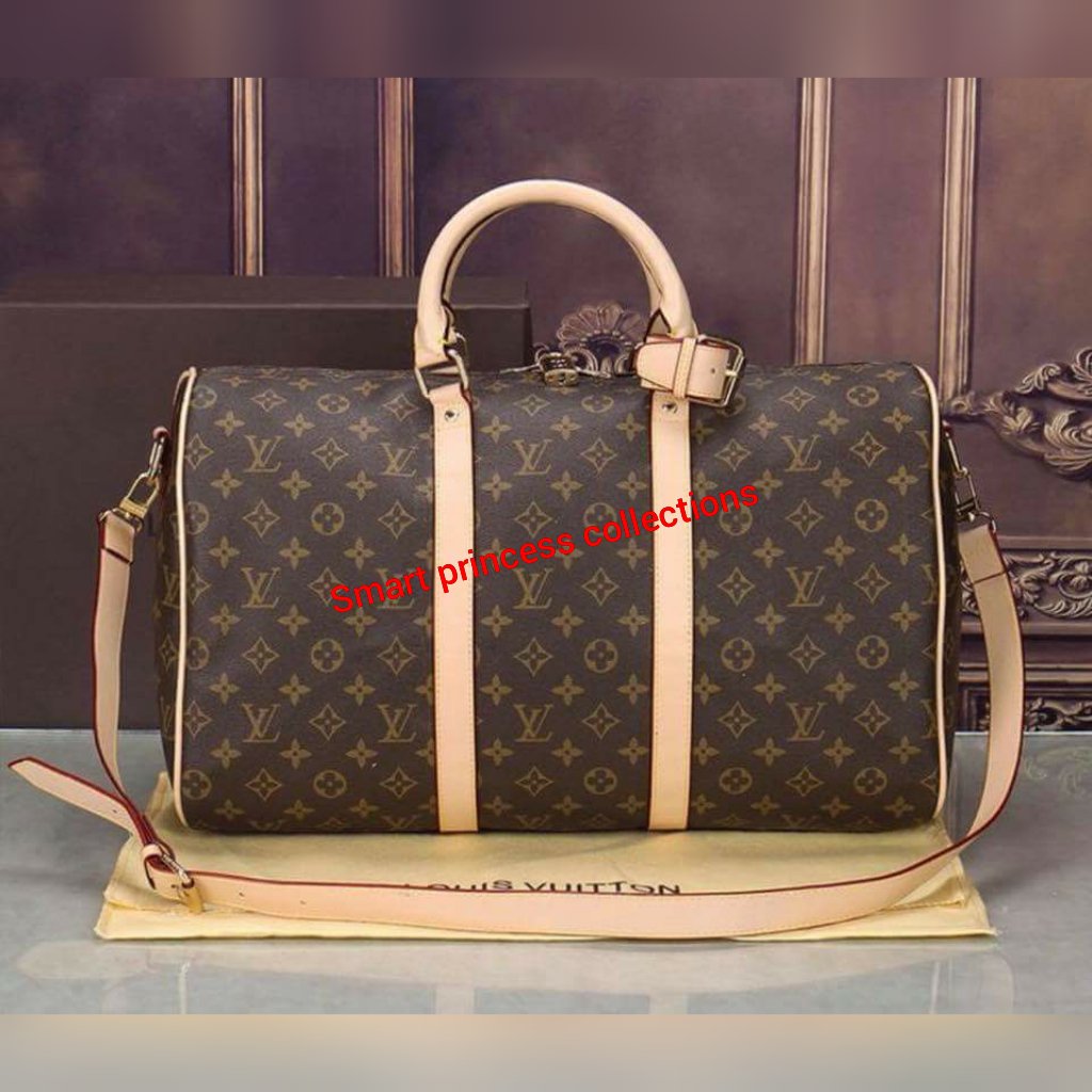 SmartPrincess18's tweet photo. 💥Leather straps lv travel duffle bags
💥ksh 2,500💥Call or WhatsApp 0713830861💥Free delivery within Nairobi CBD💥We deliver country wide 🇰🇪 at a fee
#travelbags #travelingbags #lvbags #lvtraveling #luisvuitton
#luisvuitontravelbags #nairobifashion #nairobifinest #nairobitrends https://t.co/xN7JmvcSdx