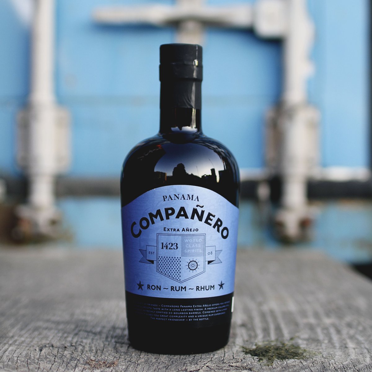 SkylarkSpirits's tweet photo. Bottled with a kick at 54%, this 12-year-old Extra Añejo Rum from #Panama is like chocolate milk for adults!

Grab a bottle from Harvey Nichols today!

>>>https://t.co/GYmGRUbcHe<<<

#chocolate #drink #alcohol #rumtogether https://t.co/c0XgYub6FK