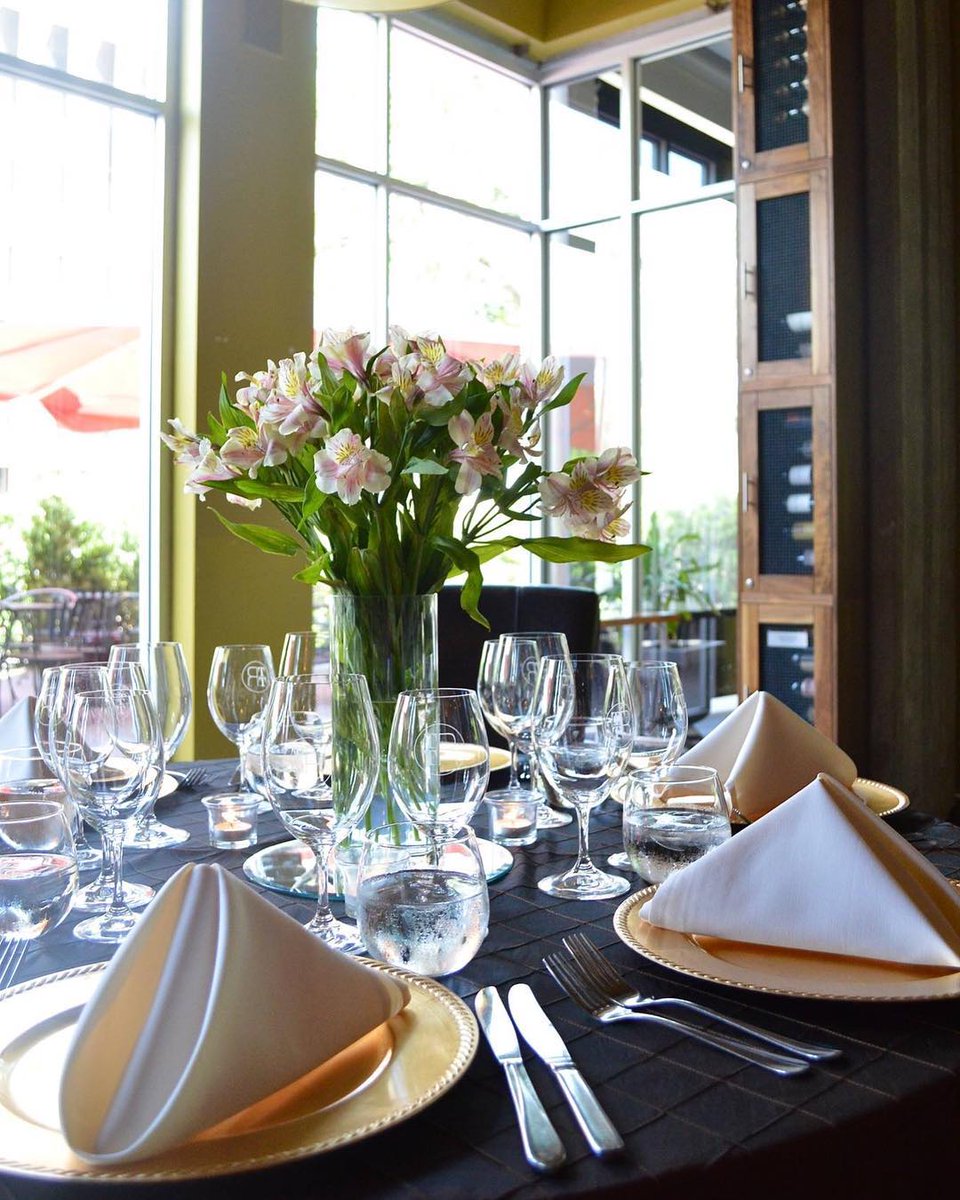 Have an occasion to celebrate or planning a special event? The Tasting Room at CityCentre can accommodate a variety of private party sizes and catering needs. Call us today to find out more! 🎉 (281) 822-1500.