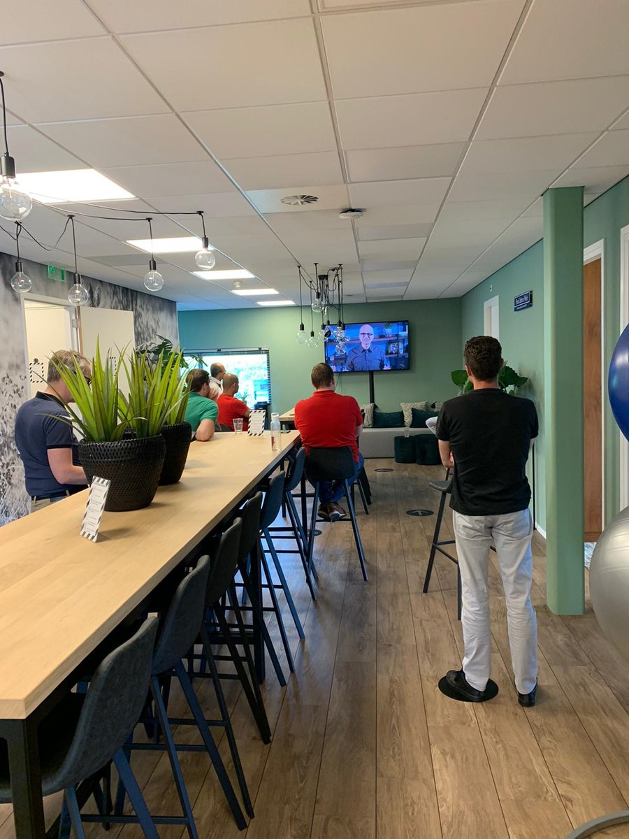 pixelzebraCRM's tweet photo. Helaas dit jaar geen Inspire in Las Vegas maar in Nootdorp. Gezellig met alle collega's, is eigenlijk 1,5 x leuker :-) #MSinspire #MicrosoftInspire #pixelzebra https://t.co/iCK4AtrZ7E