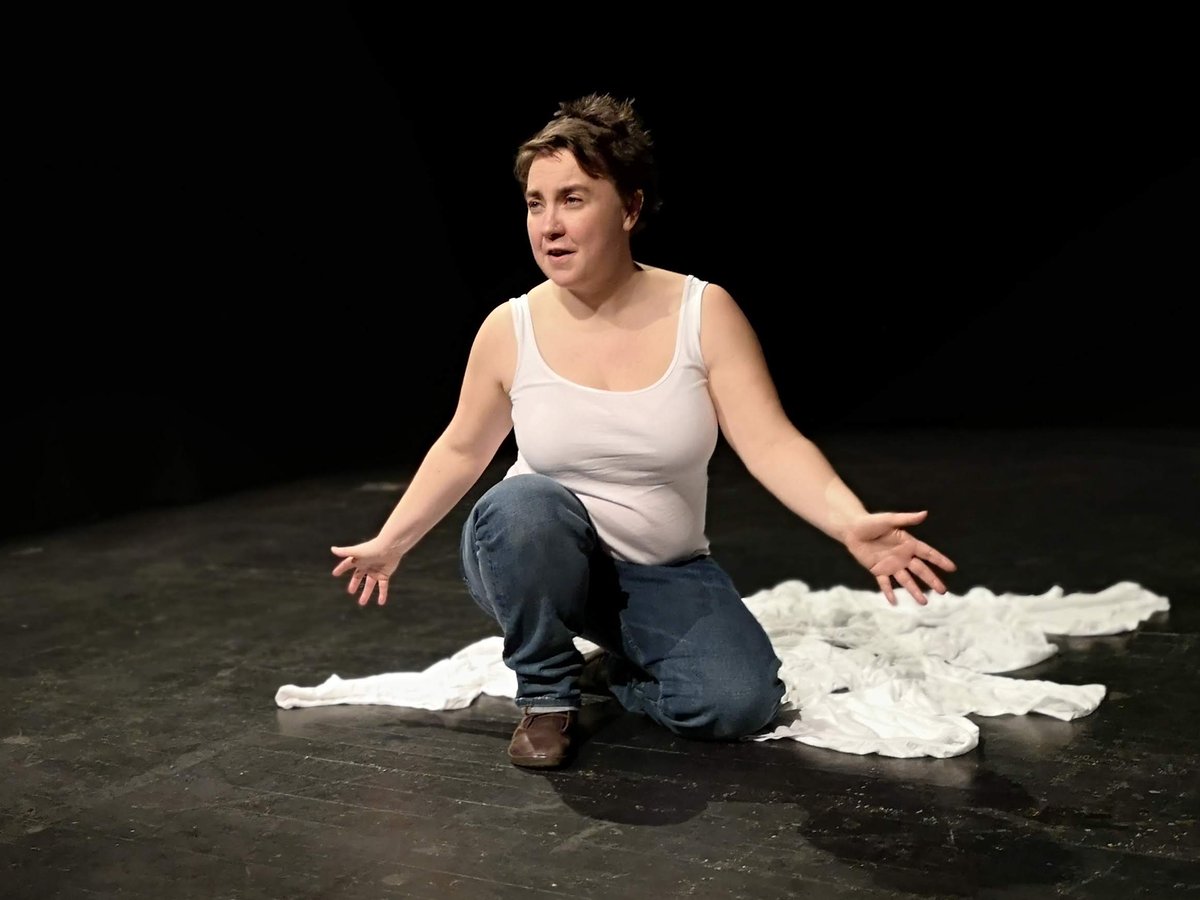 Dr Stephe Harrop (@stepheharrop) on Twitter photo Well, it's been a while, but this Friday #TheKingsKnickers are back! Join me and <a href="/SurreyTellers/">Surrey Storytellers</a> as we wilfully pick at the fraying knicker elastic of national identity. #HenryV #storytelling surreystorytellers.co.uk/Current-evenin… Well, it's been a while, but this Friday #TheKingsKnickers are back! Join me and <a href="/SurreyTellers/">Surrey Storytellers</a> as we wilfully pick at the fraying knicker elastic of national identity. #HenryV #storytelling surreystorytellers.co.uk/Current-evenin…