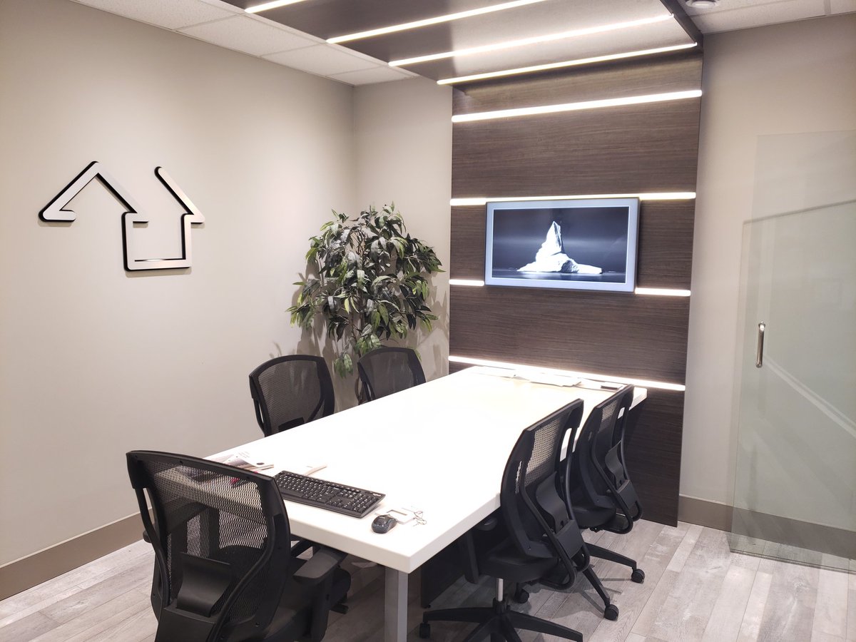 homeconceptsinc's tweet photo. 10 years in this building, some leaks, a flood, upgrades, renovations but still home and a fun place for clients to feel, touch and see how technology can help in their lives! #homeautomation #audiovideo #hometheatre @MonitorAudio @elanhomesystems @Lutron @FortressSeating https://t.co/TKXeMkGB9n
