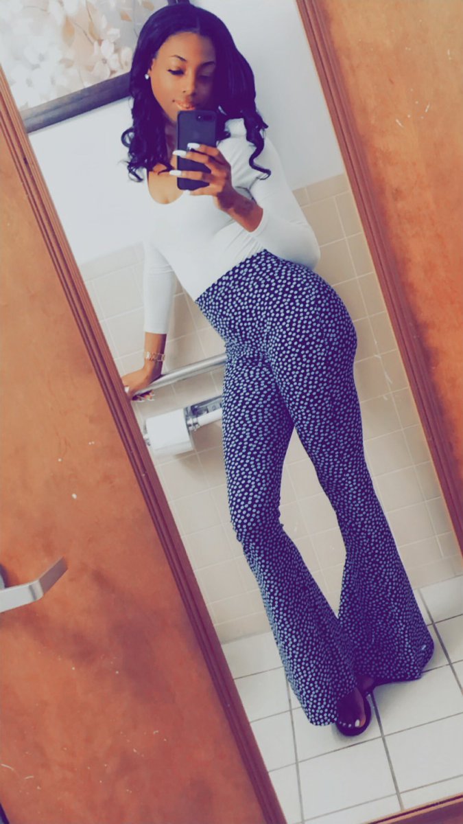 Dae_Lovee's tweet photo. Oh hey 👋🏾 https://t.co/yubFoBDv8M