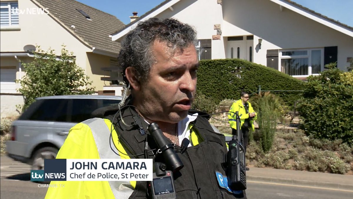 GaryBurgessCI's tweet photo. The @JerseyPolice and parish Honorary forces are cracking down on speeding and dangerous drivers.
Today I was out with @StPeterHonPol as part of the #OpCanvas campaign. Watch my report from tonight’s @ITVChannelTV... https://t.co/1Ttv0e405O https://t.co/O6z7lxer5N