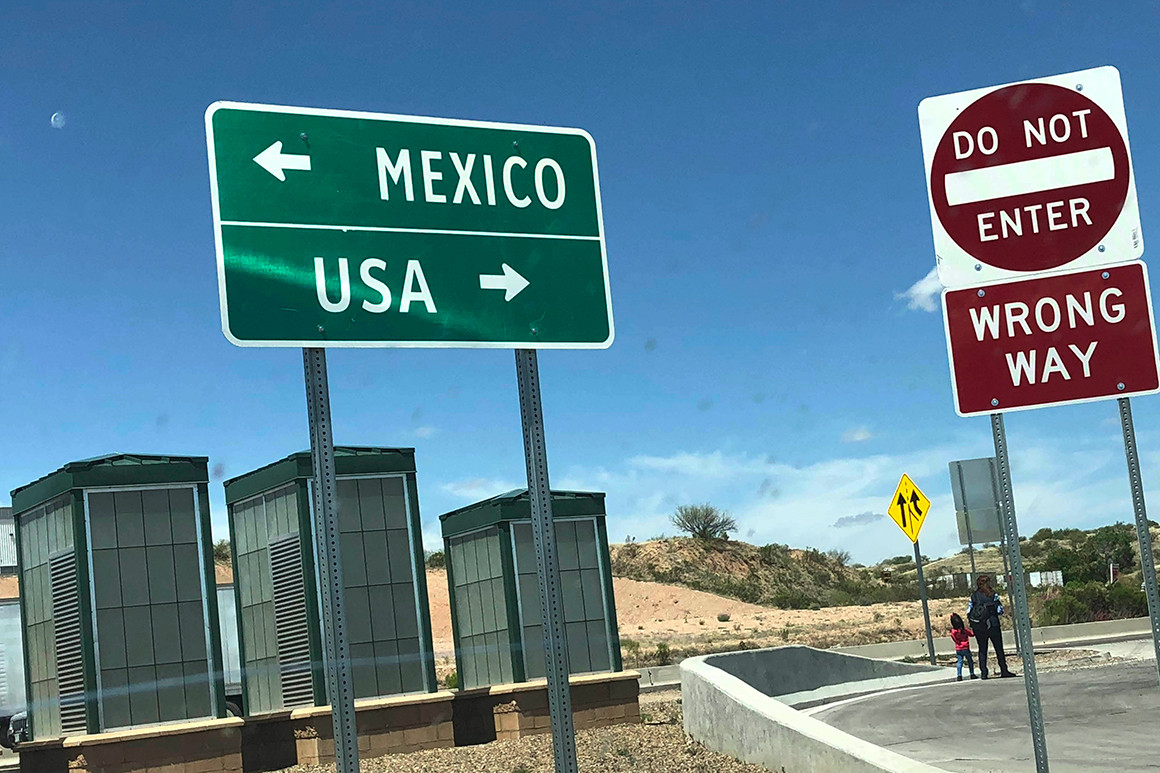 In response to rising cases of #covid19, the United States, Mexico, and Canada have extended a reciprocal land border closure through August. More information regarding the closures can be found below: #borderclosures immigrationlaw.com/alerts/Us-ca-m…
