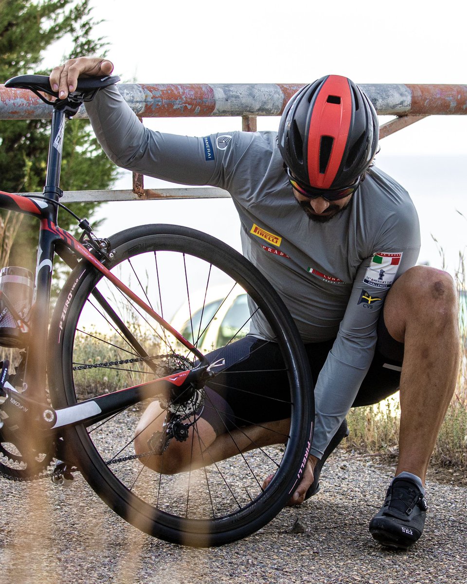 lunarossa's tweet photo. #Training
A simple word for a complex process.
Long sessions "grinding" #PZEROVelo tires alternate work in the gym and on the water to improve heart condition and strengthen muscle tone.
@Pirelli
Full story: https://t.co/iOjxG8Ts0E https://t.co/Thw2YTrH7h