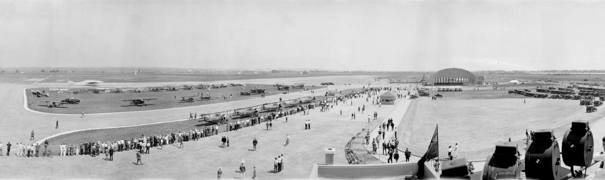 And on July 22, 1931, YVR opened to the public with a grand event that saw thousands come out to the new airport. The pic below is a panorama shot from opening day. This was a historic moment for the region as we started to connect BC proudly to the world  #YVRBDAY
