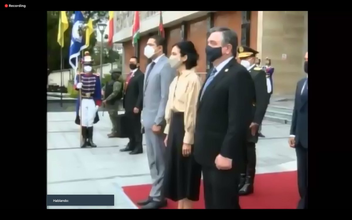 Flare_Institute's tweet photo. #PosesiónVicepresidentaEc | La Vicepresidenta de República, @munozmalejandra abandona el Salón Plenario Nela Martínez. Es acompañada por @csolorzano3 y @DonosoEcuador, vicepresidentes de la Asamblea Nacional. https://t.co/YcluJ7kkjC