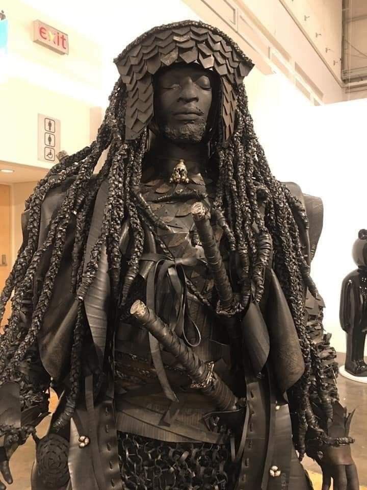 AfricanArchives's tweet photo. Yasuke was the world’s first Black samurai.

When a 6-foot-tall African slave landed in Japan, he stuck out like a sore thumb. People lost all modesty and nearly caused a stampede trying to get a closer look. Such a sight was so foreign in Kyoto. https://t.co/FCiKrxO1ys