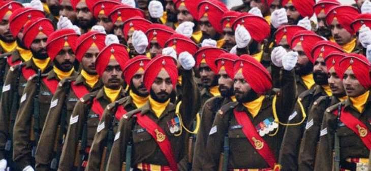 "SIKH REGIMENT"• Motto: Nischay Kar Apni Jeet Karon[With Determination, I will be Triumphant]"SIKH LIGHT INFANTRY"Motto: Deg Teg Fateh [Prosperity in Peace and Victory in War]• War Cry: Jo Bole So Nihal, Sat Sri Akal[One Who Says ‘God is Truth’ is ever Happy] (Same)