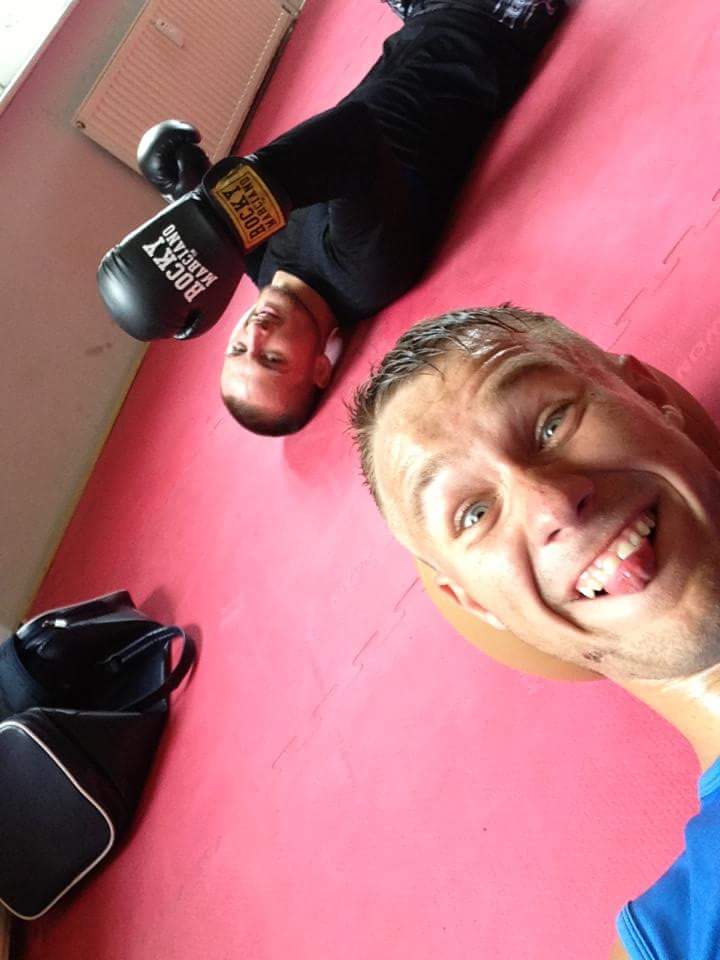 MMAFRoO's tweet photo. i'm tearing up bruv 😢😢 @GreenMaskMMA 

We both learned about MMA &amp; the UFC around 2009/2010 playing the UFC Undisputed games at a friend's place. After years of hard work &amp; many battles he's about to make his debut on Fight Island this weekend!!! 🔥🔥🔥 https://t.co/96pDYoOxot