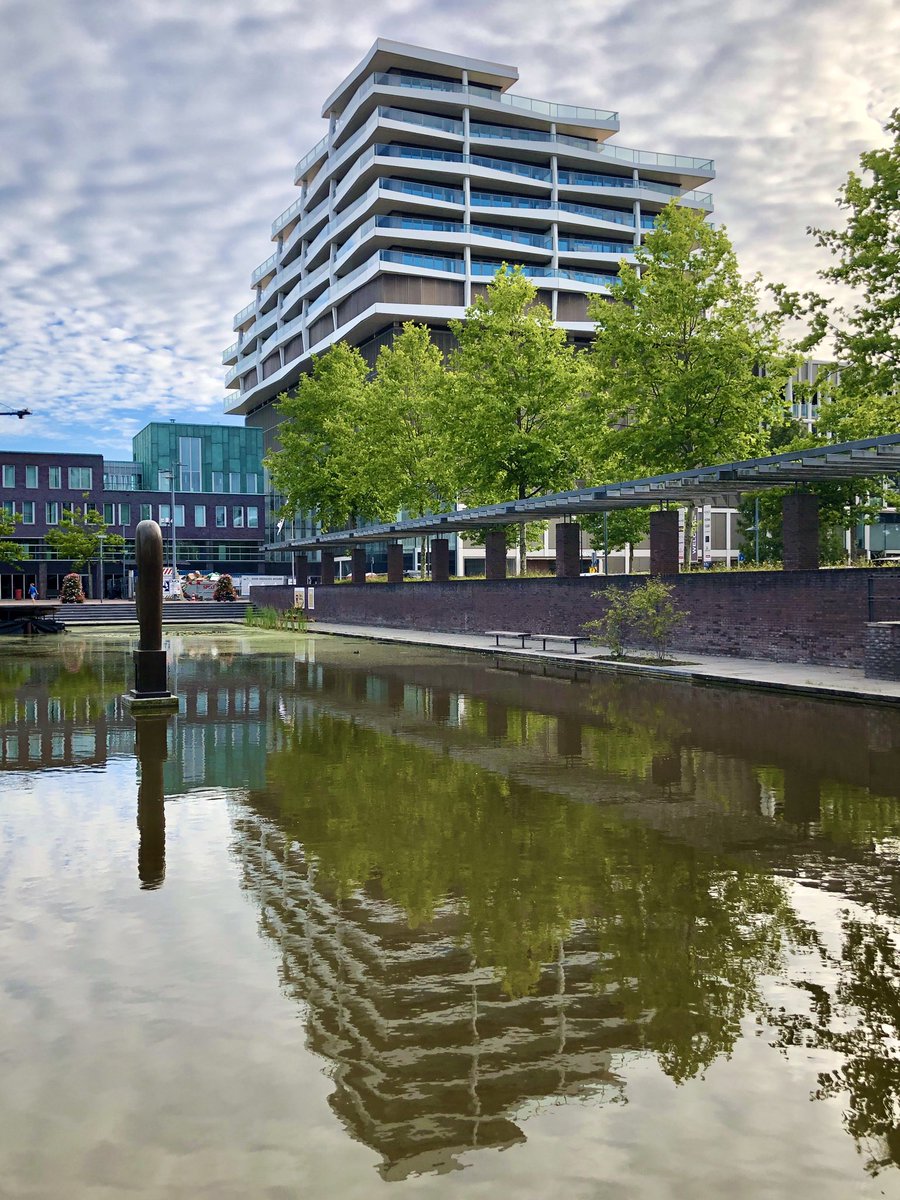 Wat een schoonheid! Succesvolle stedelijke verdichting Stadshart Amstelveen. ⁦@Rijnboutt⁩