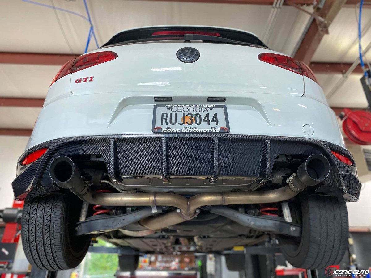IconicAutoATL's tweet photo. MK7 GTI got some goodies 
- Carbon fiber front lip
- Carbon fiber diffuser 

Contact us for your automotive needs 
Iconic Automotive &amp; Performance
☎️678-541-5244☎️

#iconic #automotive #performance #repair #suwanee #atlmk7 #gti #volkswagen #golf #gti #carbonfiber #rwcarbon https://t.co/GFwYpCL8Gh