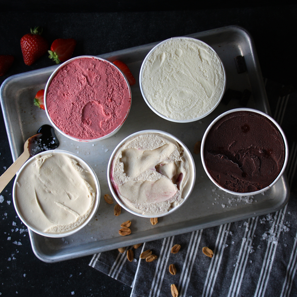 CrosstownLondon's tweet photo. Crosstown Ice Cream is now available for pre-order! Order 500ml pints, 120ml pots and ice cream gift boxes until 11pm for next day delivery across Greater London, direct from the Crosstown website. Our first deliveries are being made on Monday 27th July. 🚀🍦✖️ #crosstownicecream https://t.co/pCETuWqrmb