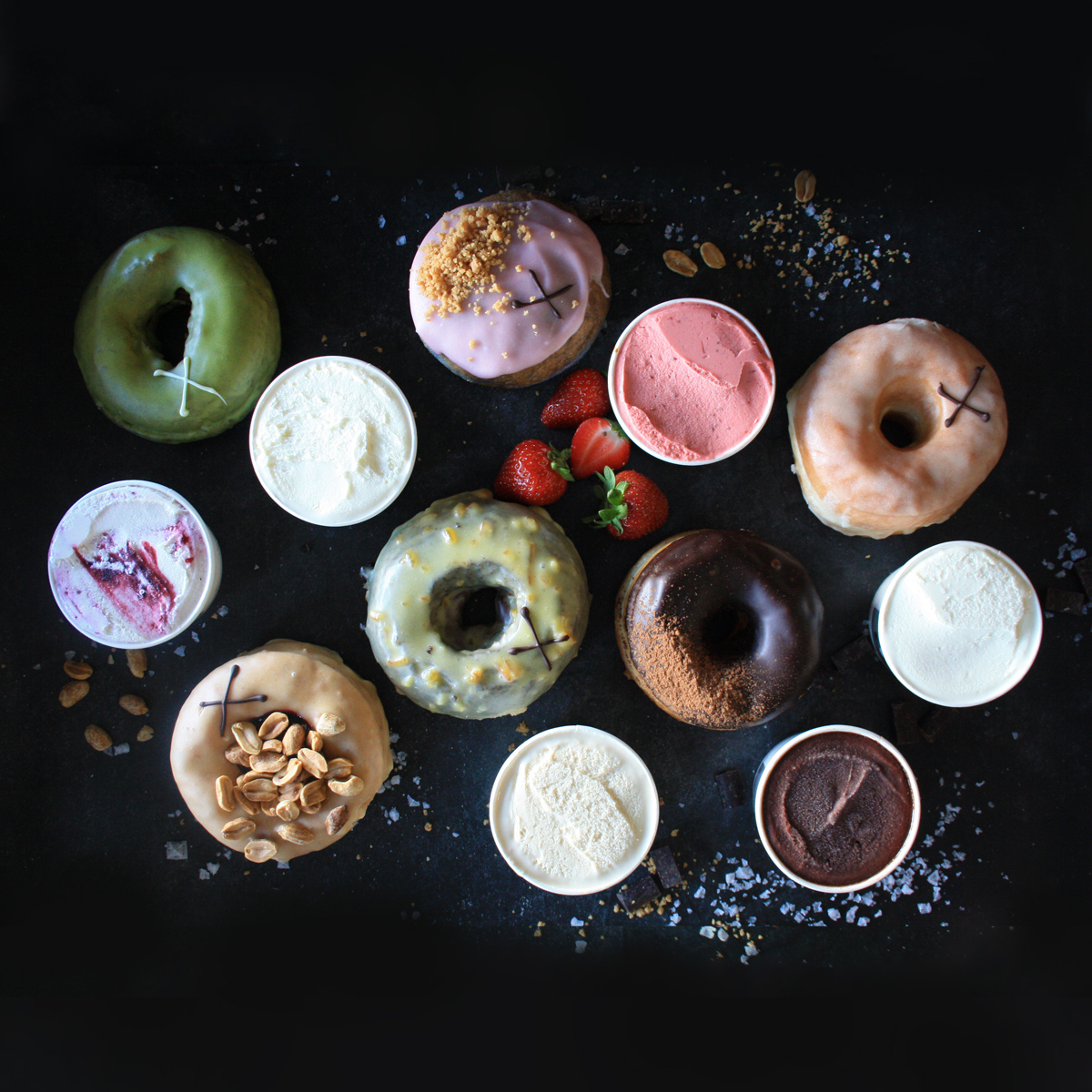 CrosstownLondon's tweet photo. Crosstown Ice Cream is now available for pre-order! Order 500ml pints, 120ml pots and ice cream gift boxes until 11pm for next day delivery across Greater London, direct from the Crosstown website. Our first deliveries are being made on Monday 27th July. 🚀🍦✖️ #crosstownicecream https://t.co/pCETuWqrmb
