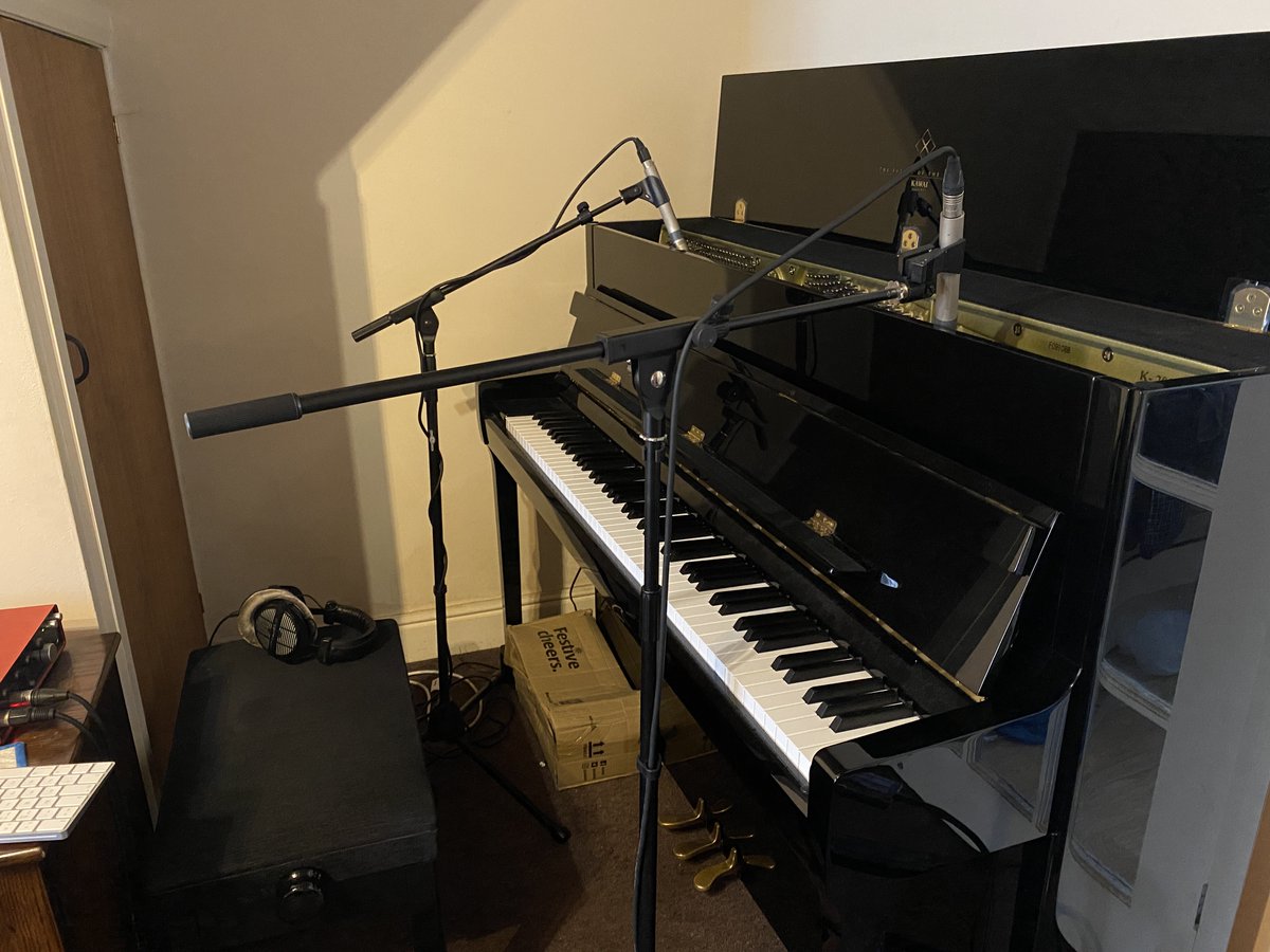 MPounceMusic's tweet photo. I’m not doing what you’re thinking...
#piano #recording #microphones #logicpro #keys #keyboard #fun #kawai #k200 #instrument https://t.co/UpcA4sOsv1