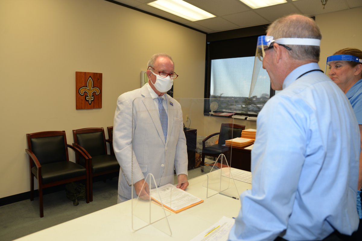 chickforet's tweet photo. Today, I qualified as a candidate for Judge, Jefferson Parish 24th JDC, Division H. I have the integrity, patience, experience, energy and resources to work tirelessly to fairly and decisively settle matters as a judge. #chickforet #foretforjudge https://t.co/QVwNva36lj