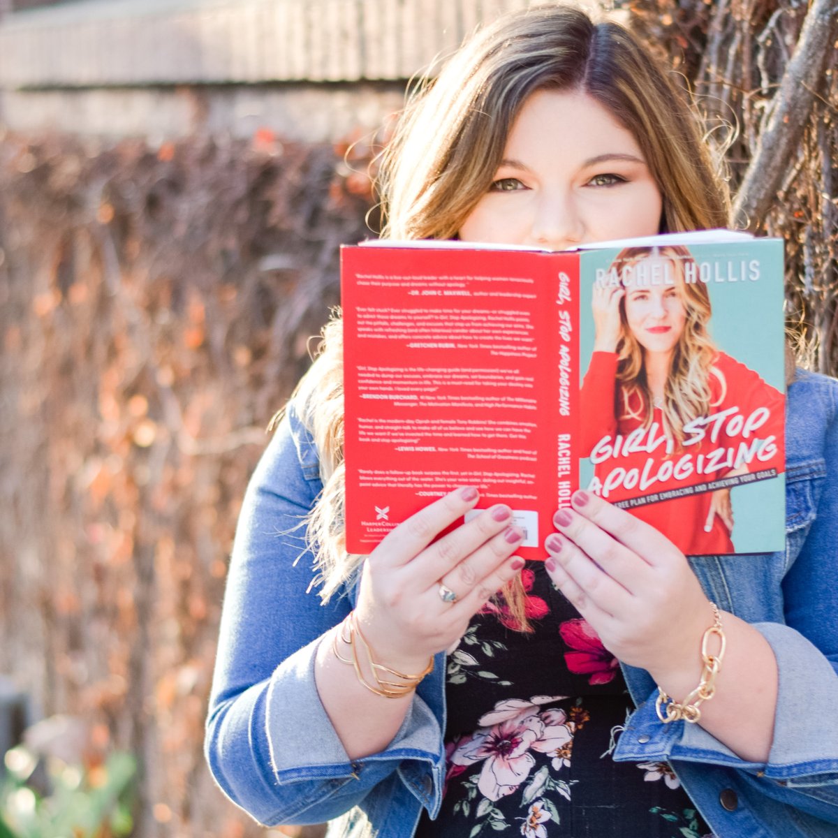 English and sociology grad Lea Rummel ’14 is building a following as a book blogger📚, reviewing books, interviewing authors and helping publishers promote new offerings. She kicked off her blog, “Life Meets Literature,” in October 2019. ow.ly/G1k350AFs5Z #books #uopacific