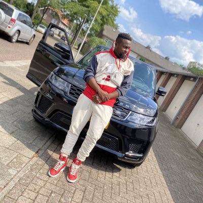 WeezsimS's tweet photo. #Prolific self gifted https://t.co/Wpb9p1xakN