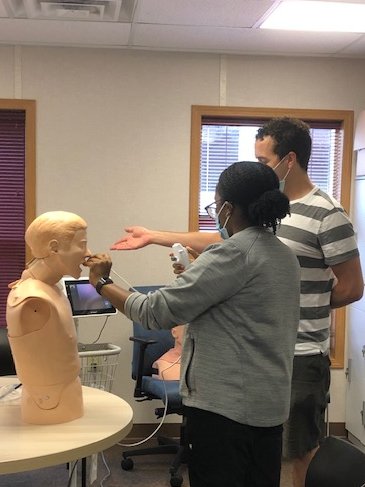 UHCMC_ED's tweet photo. #medconf #skillz training @UHCMC_ED #pillarsofEM  
1. #pocus 
2. #resus 
3. #medsim 
4. #airway 
and the chest tube placed in a rack of ribs....
#believeland https://t.co/46UpOKeNq5