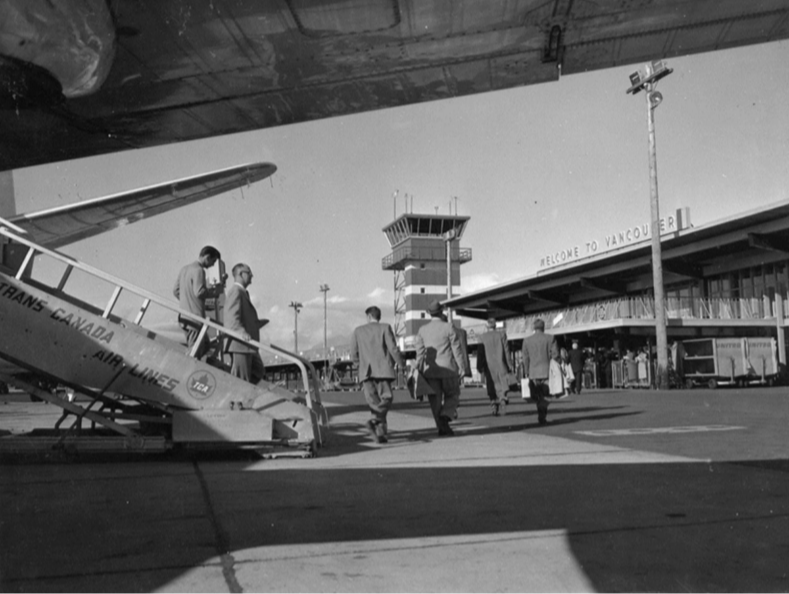 In 1964, after purchasing the airport from  @CityofVancouver, The Department of Transport built the North Terminal which included more runways, new taxiways, the 2,225-metre crosswind, and runway 12/30.  #YVRBDAY