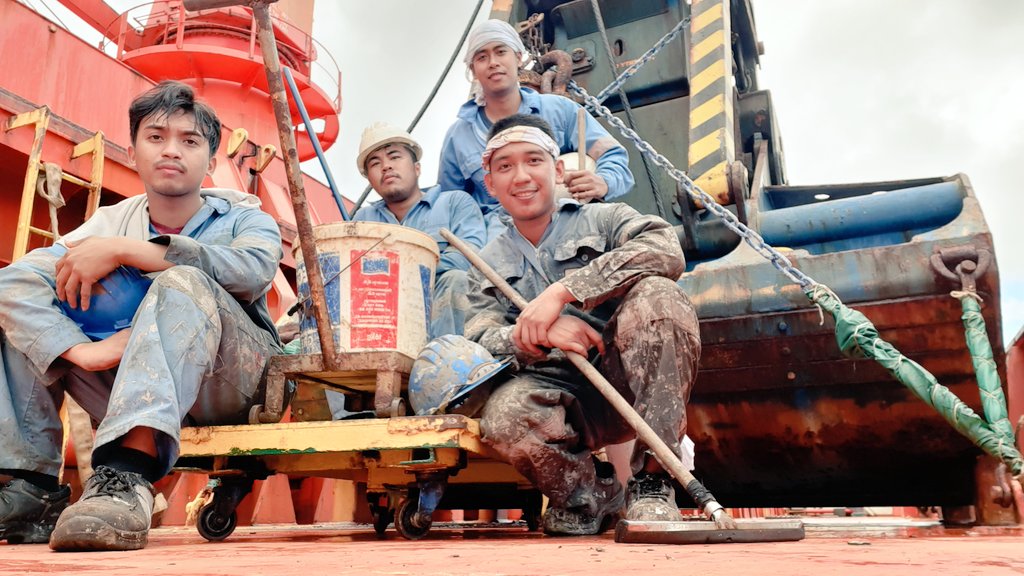 rigel_rota's tweet photo. Team Alt F4 ⚓ https://t.co/lCIiYqicWM