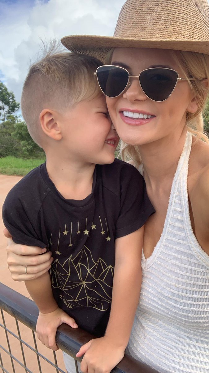 NoahMCastillo's tweet photo. Mom, I just want to say that I love you so much, tank you for all those cookies, for Rosie and for being my mom https://t.co/rsSzHUNjE8