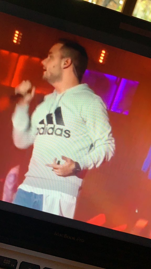 chileliampayne's tweet photo. My sunshine 😻 @LiamPayne
#10YearsOfOneDirection #1DecadeProject #10YearsOf1D #1DConcertOnlineStayAtHome https://t.co/D8xOEPJKBa