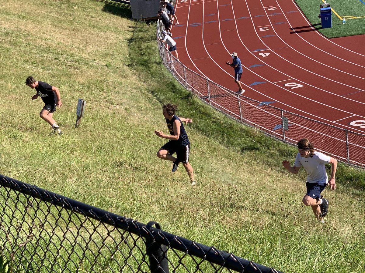 When life throws you a curve ball, you focus on the day, appreciate the moment and do those things that have set the standard.  (hard work, team first, and our community).  #bellevuefb #foreverthestandard #staysafe