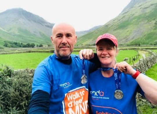 bigstepsofhope's tweet photo. Well done to our @bigstepsofhope #VirtualWalk supporters Jonathan & Amanda, who climbed @NTScafellpike yesterday in memory of Jonathan's grandad, John. 👣🏅
A tough #WalkToDFeet #MND challenge but a fantastic achievement! #BigStepsOfHope @mndassoc 💙🧡
https://t.co/Pin5T6CA96 https://t.co/ITwl42I1Gd
