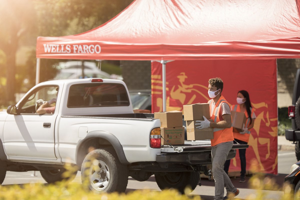 #WellsFargo &amp; <a href="/FeedingAmerica/">Feeding America</a> teaming up to turn branches &amp; office locations into mobile food distribution centers. #WellsFargoFoodBank Learn more: stories.wf.com/mobile-meals-w…