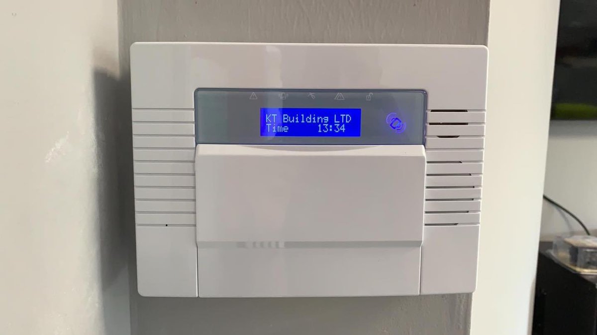 A nice new wireless alarm installed for KT Building ltd ✅  #electricalservices #electrics #electricians #security #electricalinstallations #commercialelectricians #installations #smallbusiness #sussexbusiness